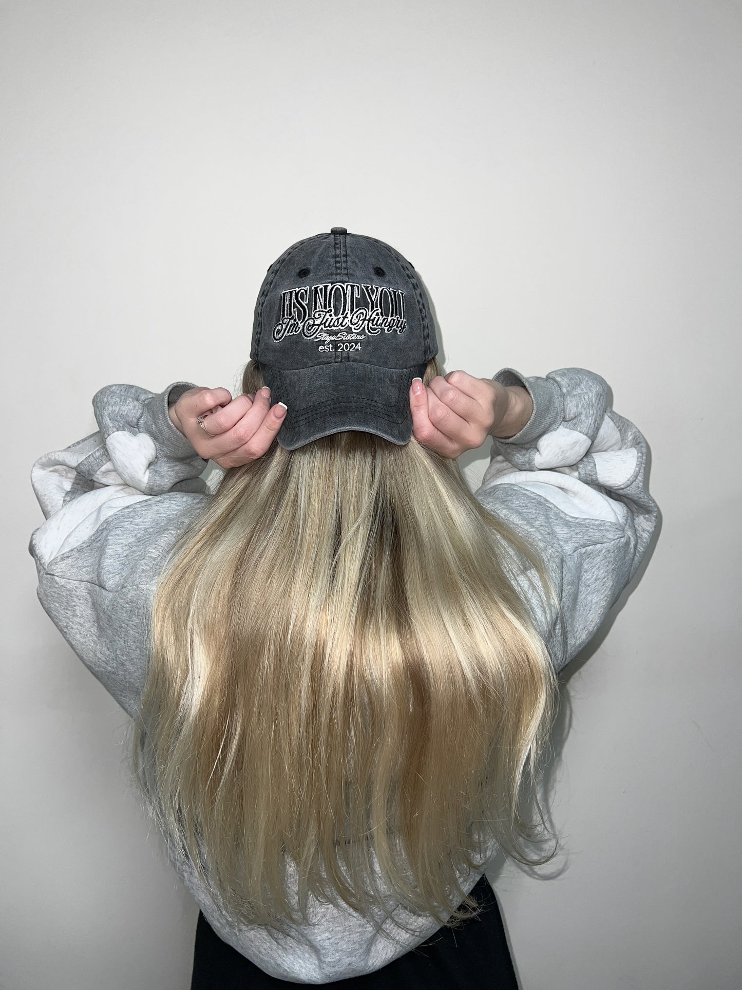 Stage Sister Cap